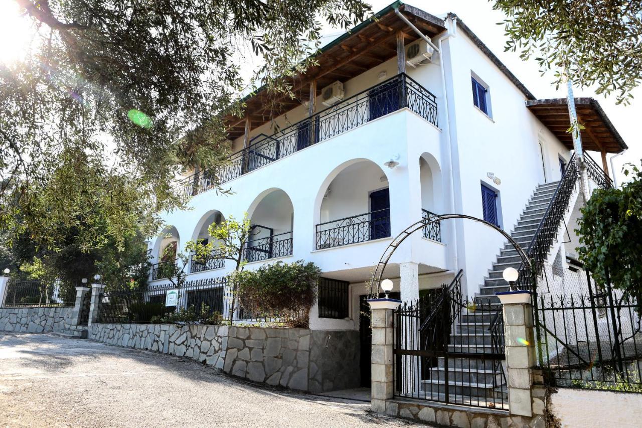 Athina Apartments Kato Korakiana Luaran gambar