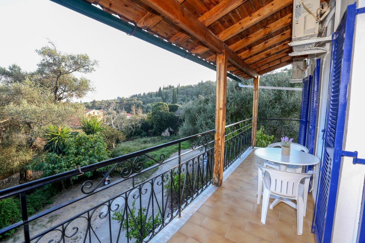 Athina Apartments Kato Korakiana Luaran gambar