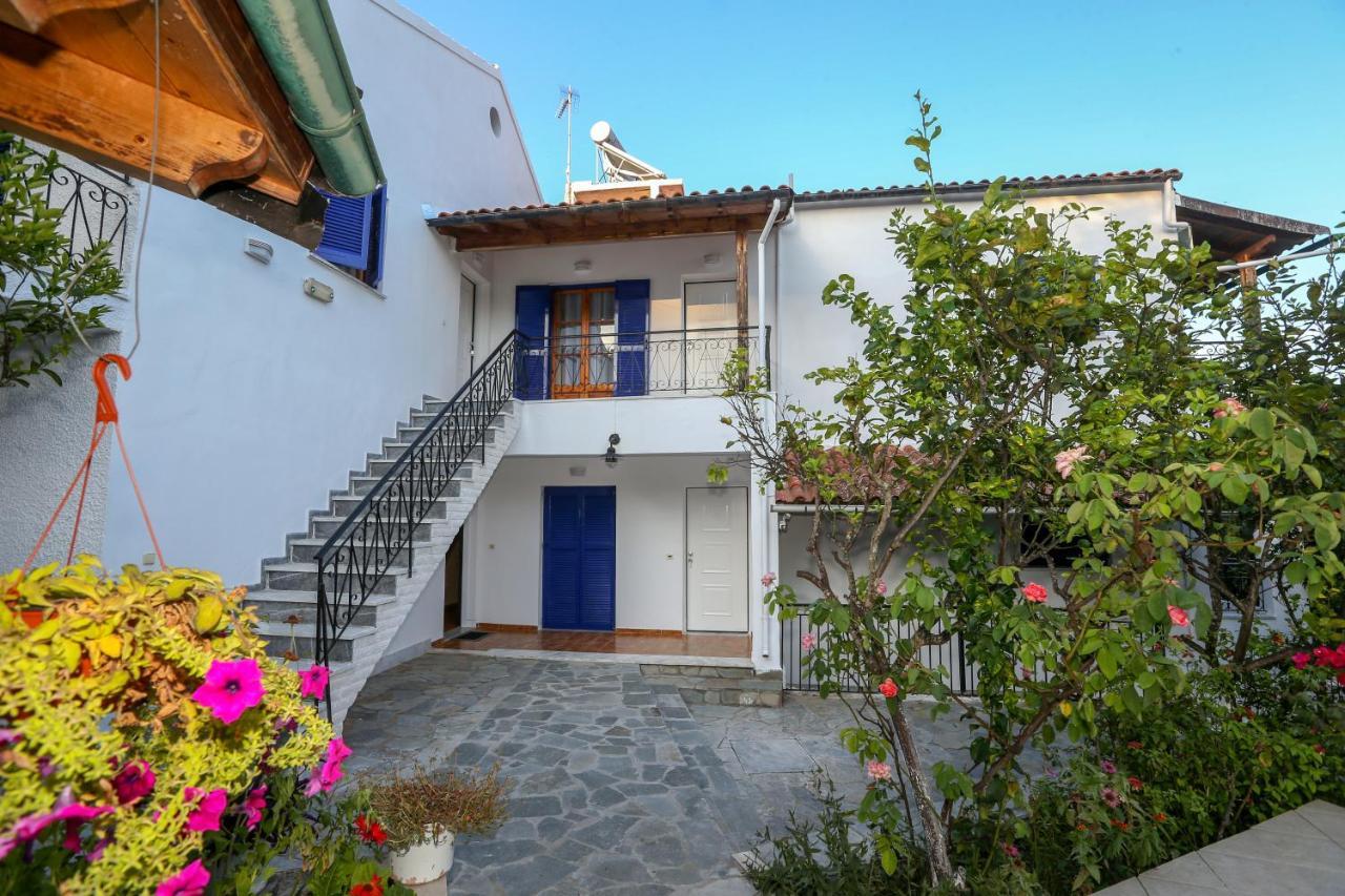 Athina Apartments Kato Korakiana Luaran gambar