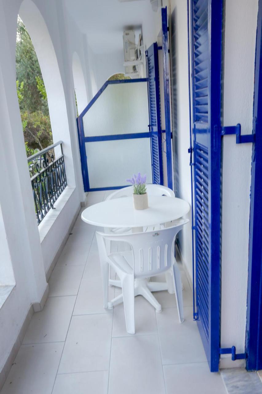 Athina Apartments Kato Korakiana Luaran gambar